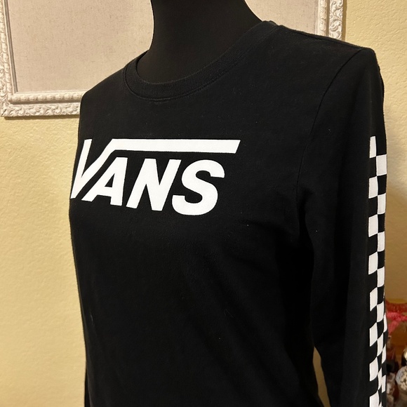 Vans Tops - Vans Black and White Checkered Long Sleeve Top